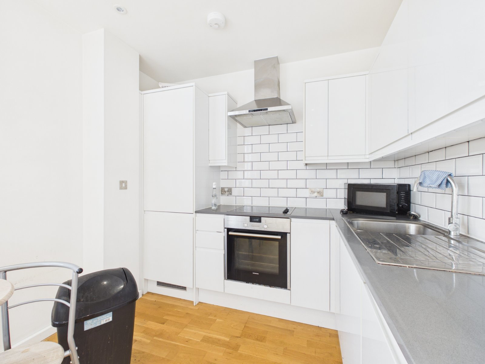 Bath Road, Slough, Berkshire, SL1, photo 8