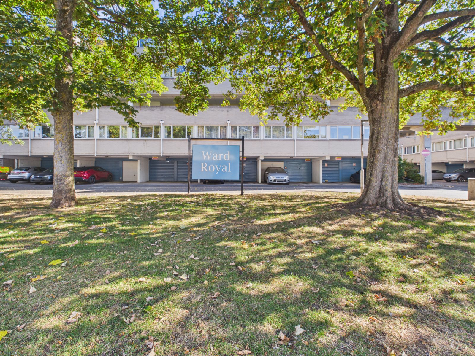 Mountbatten Square, Windsor, Berkshire, SL4