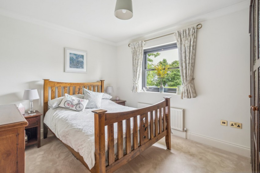 St Leonards Road, Amersham, Buckinghamshire, HP6, photo 52