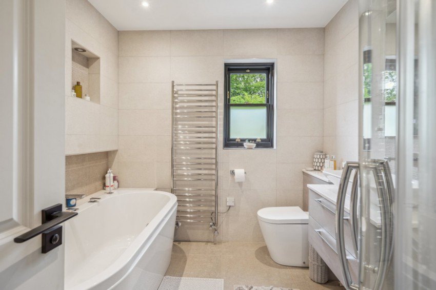 St Leonards Road, Amersham, Buckinghamshire, HP6, photo 54