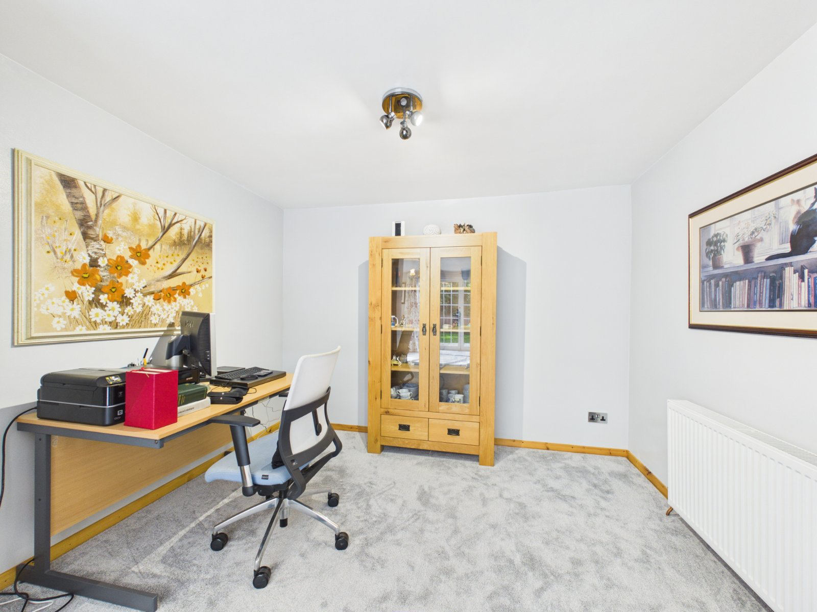 Philip Drive, Flackwell Heath, High Wycombe, Buckinghamshire, HP10, photo 16