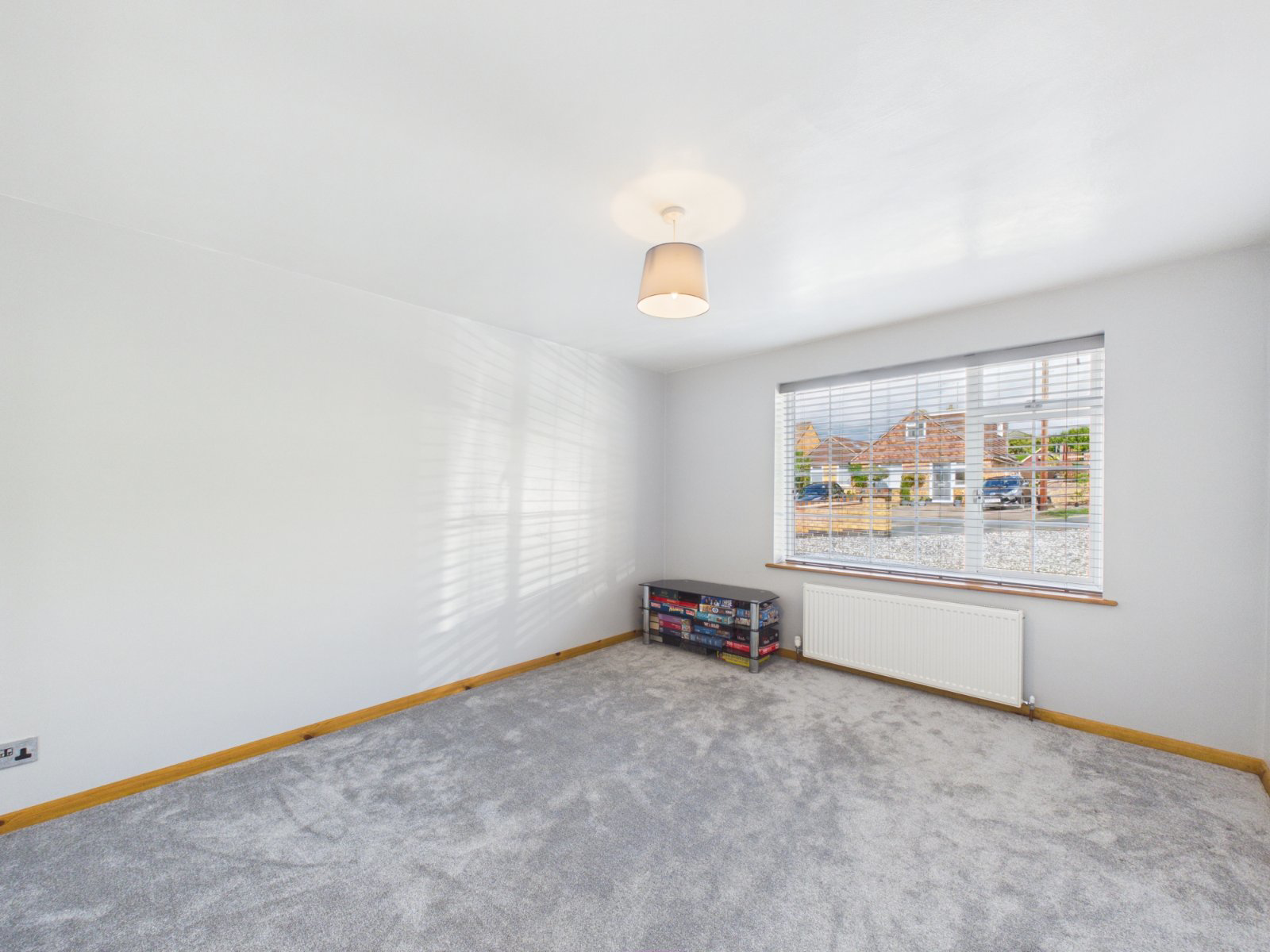 Philip Drive, Flackwell Heath, High Wycombe, Buckinghamshire, HP10, photo 19