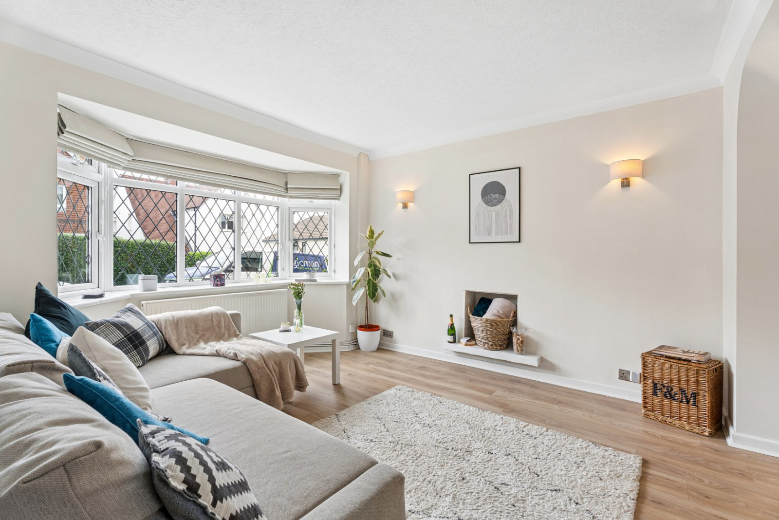 Laurel Road, Chalfont St. Peter, Buckinghamshire, SL9, photo 18