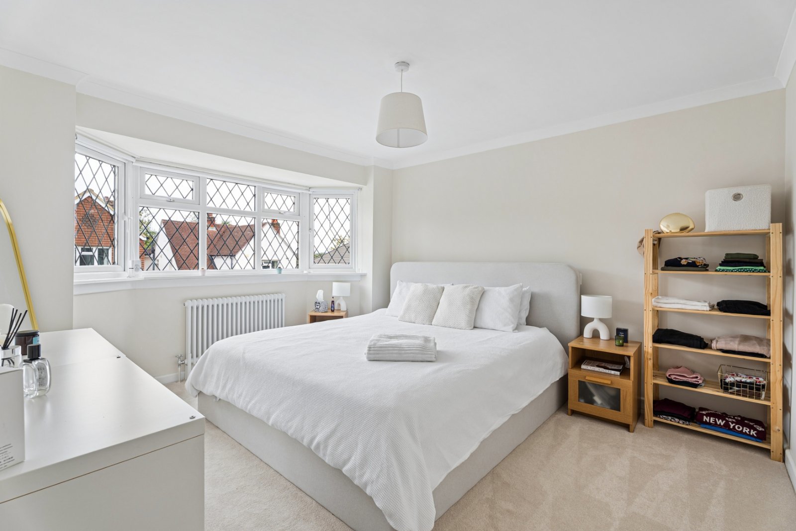 Laurel Road, Chalfont St. Peter, Buckinghamshire, SL9, photo 5