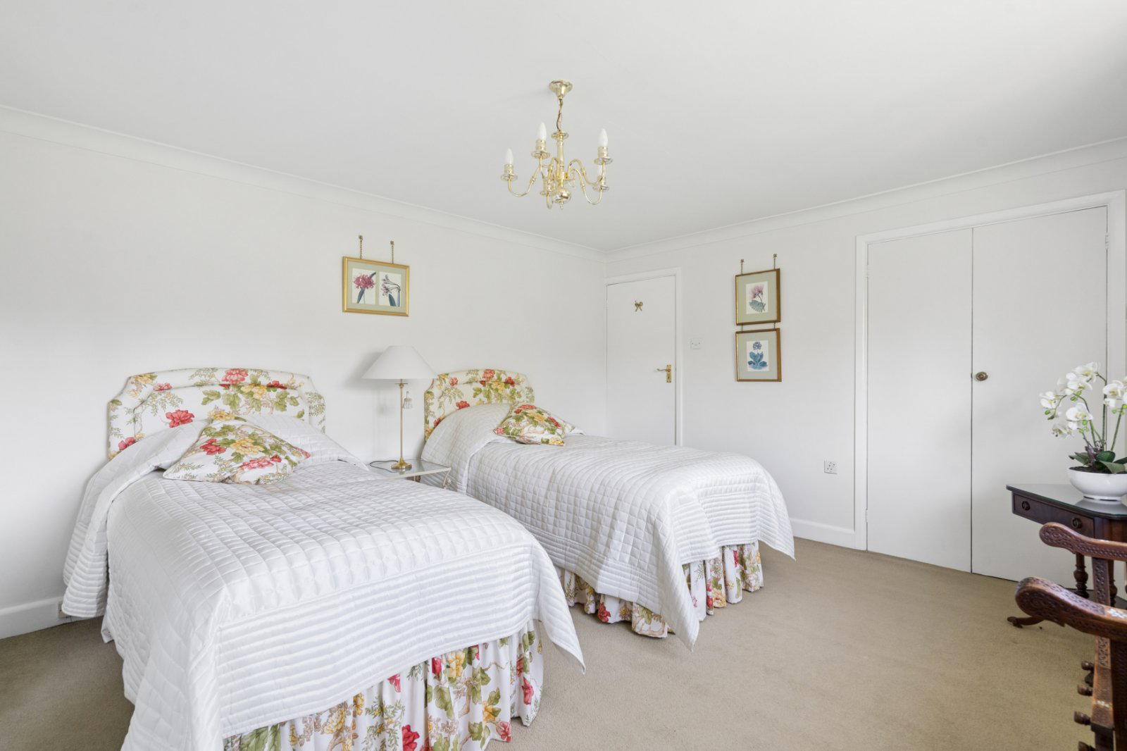 Lincoln Road, Chalfont St. Peter, Gerrards Cross, Buckinghamshire, SL9, photo 25