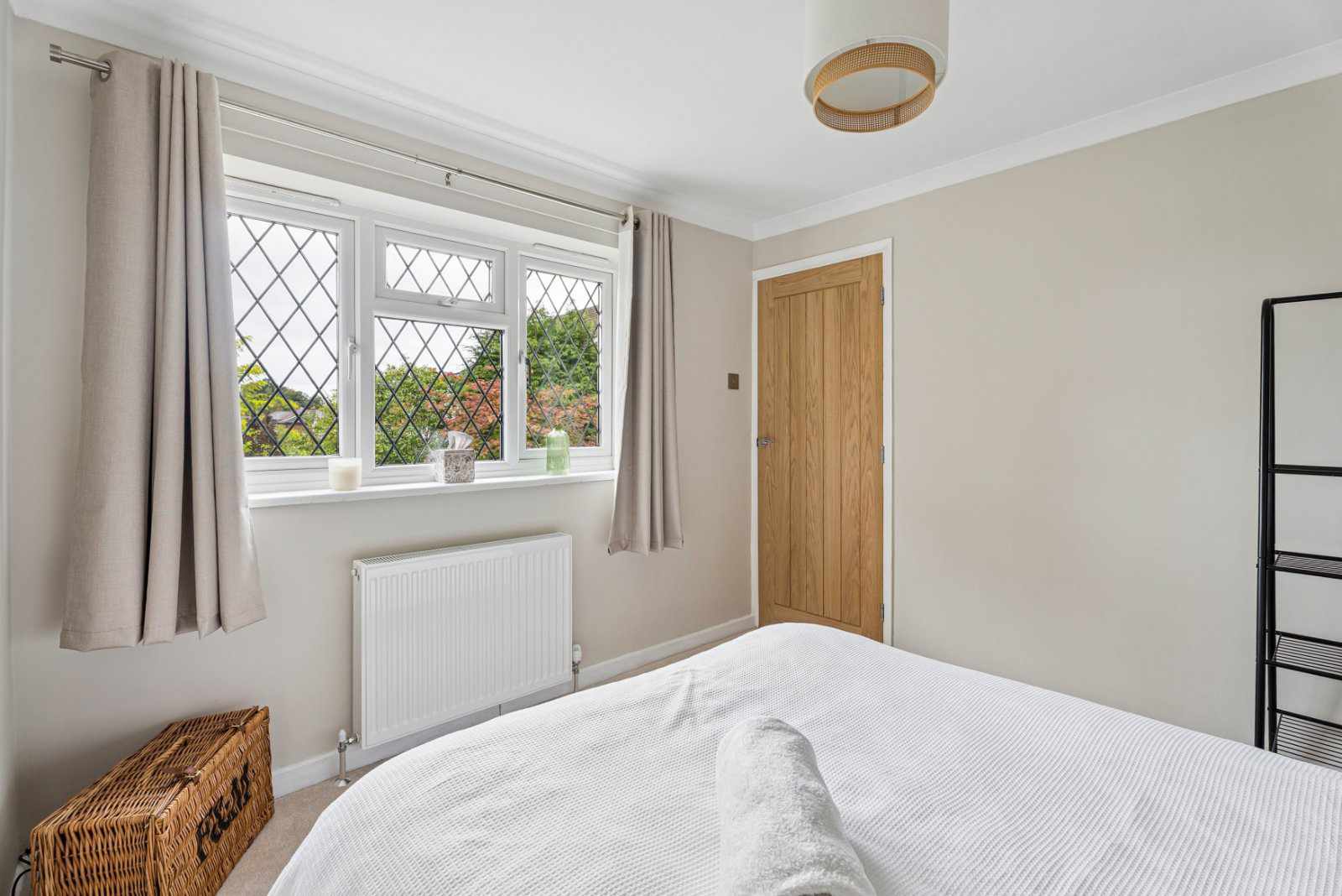 Laurel Road, Chalfont St. Peter, Buckinghamshire, SL9, photo 10