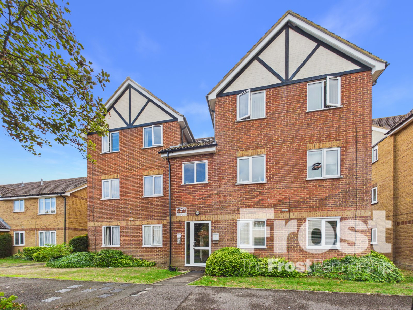 Bridgewater Court, Langley, Berkshire, SL3