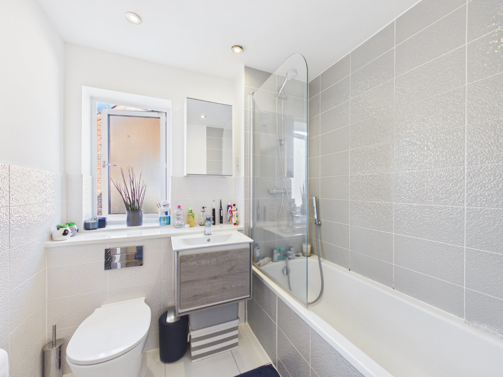 Rosebay Avenue, Wexham, Berkshire, SL2, photo 8