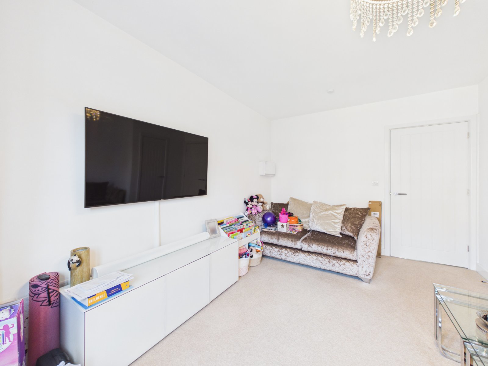 Rosebay Avenue, Wexham, Berkshire, SL2, photo 13
