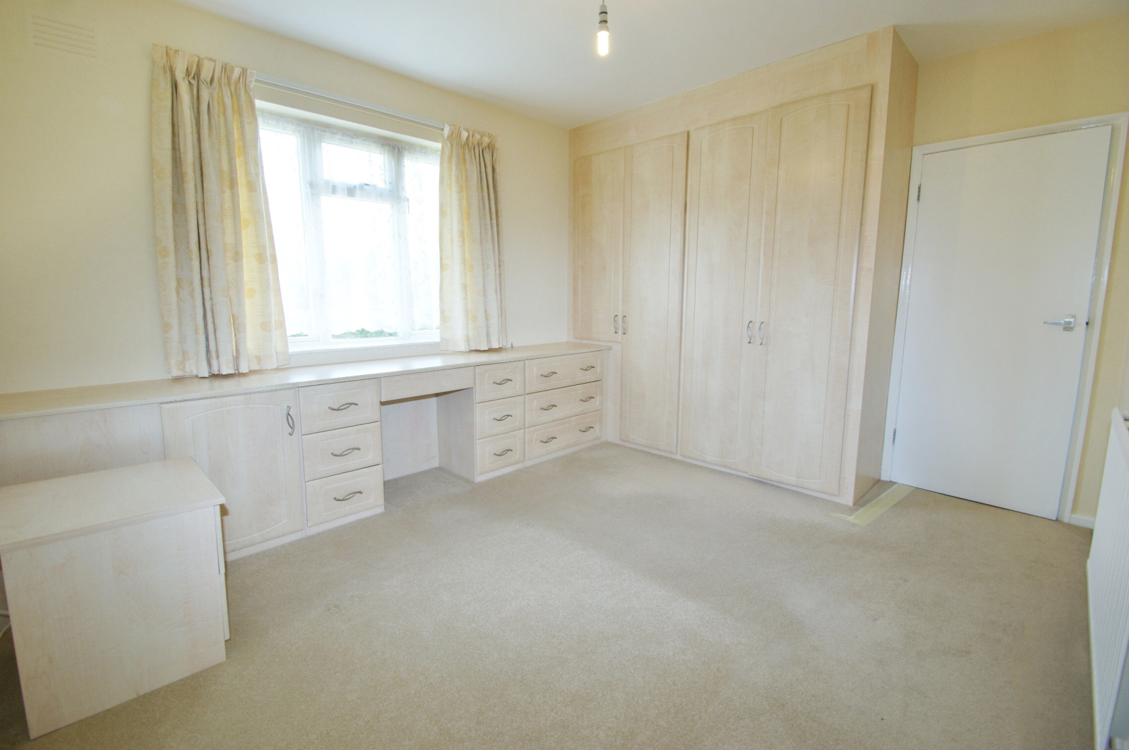 Gaviots Close, Gerrards Cross, Buckinghamshire, SL9, photo 5