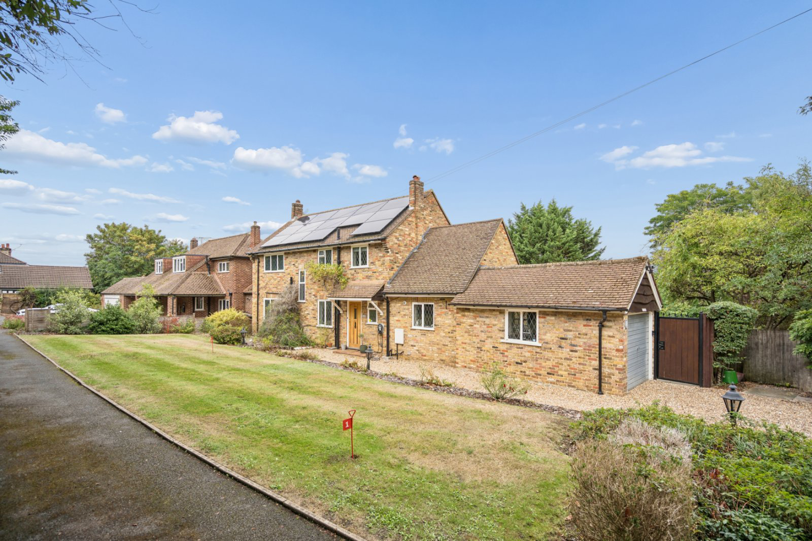 School Lane, Chalfont St. Peter, Gerrards Cross, Buckinghamshire, SL9