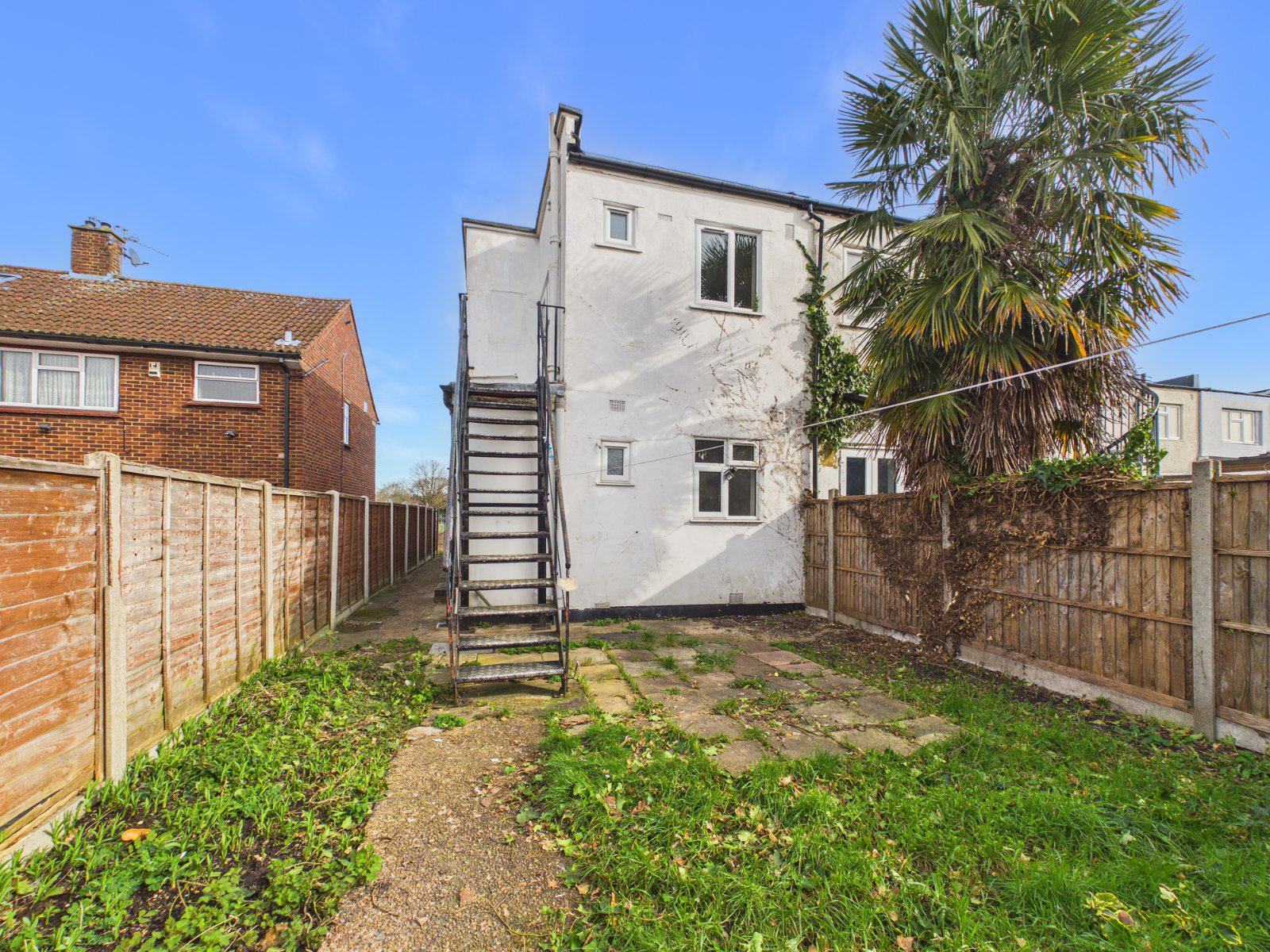 Bear Road, Feltham, Middlesex, TW13, photo 10