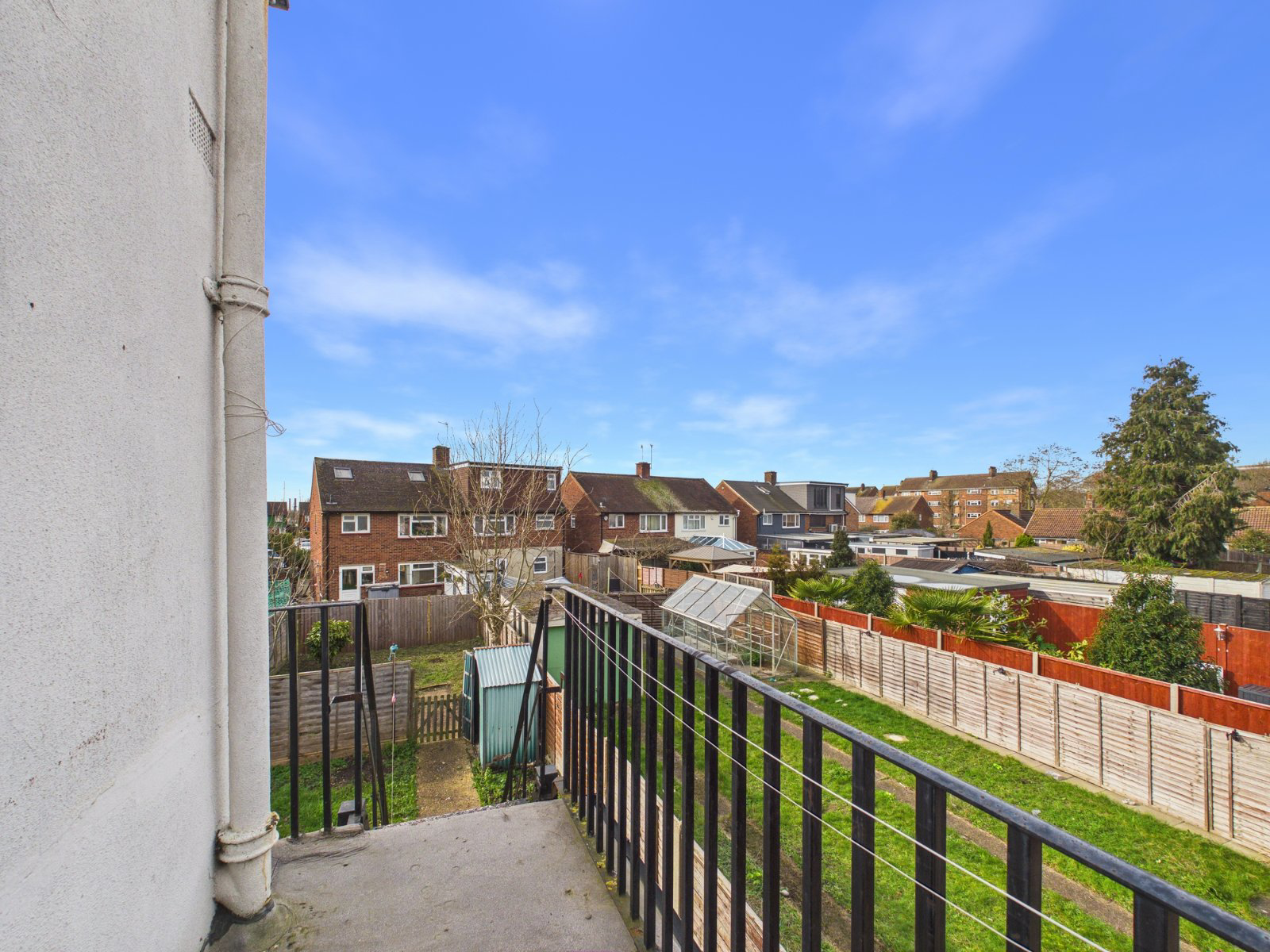 Bear Road, Feltham, Middlesex, TW13, photo 9