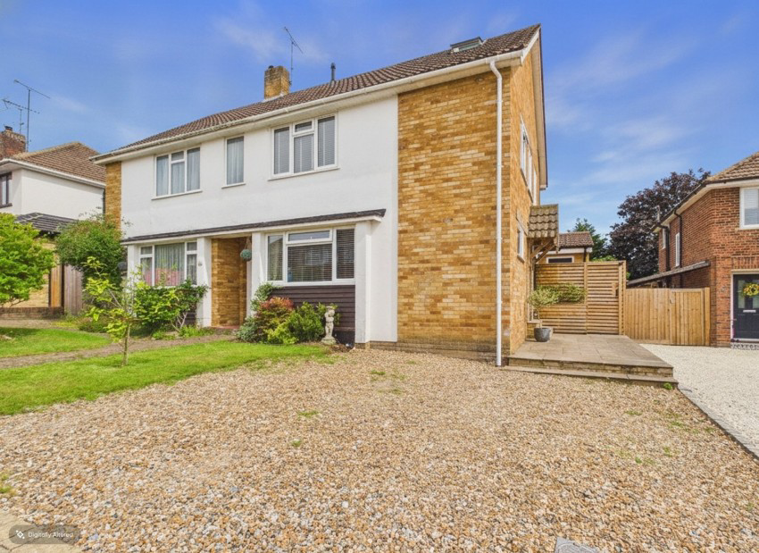 Meadow Walk, Bourne End, Buckinghamshire, SL8