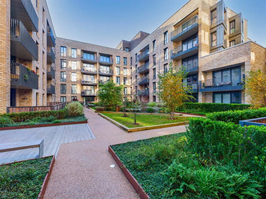 Fairfield Avenue, Staines-Upon-Thames, Surrey, TW18