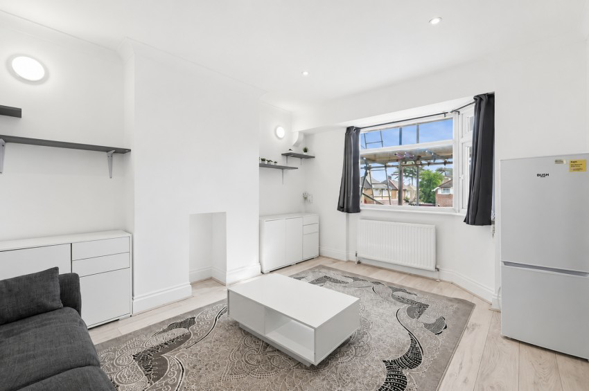 Elmcroft Close, Feltham, Middlesex, TW14