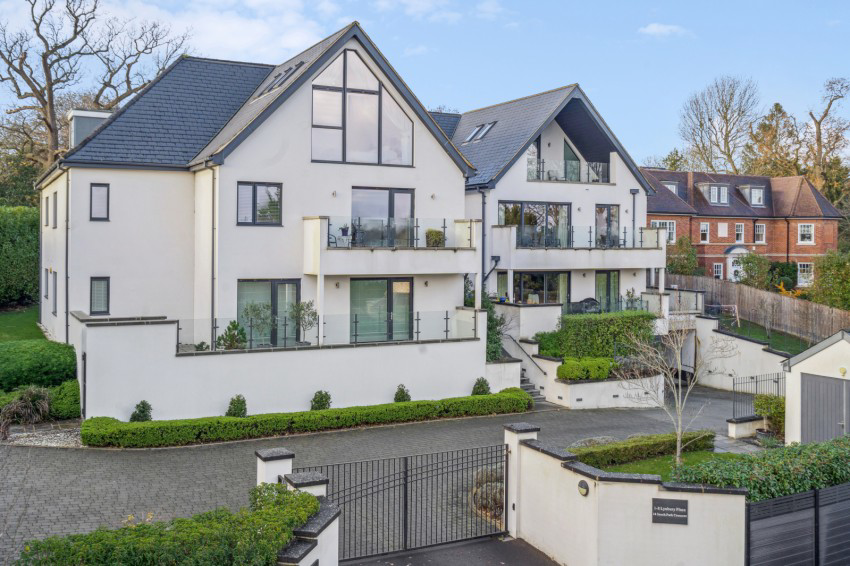South Park Crescent, Gerrards Cross, Buckinghamshire, SL9