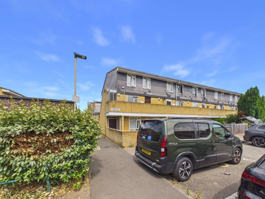 Southern Avenue, Feltham, Middlesex, TW14