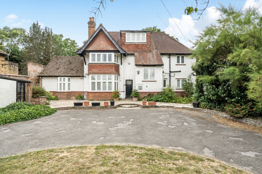 North Park, Chalfont St. Peter, Gerrards Cross, SL9