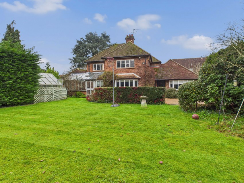 Grove Road, Beaconsfield, Buckinghamshire, HP9