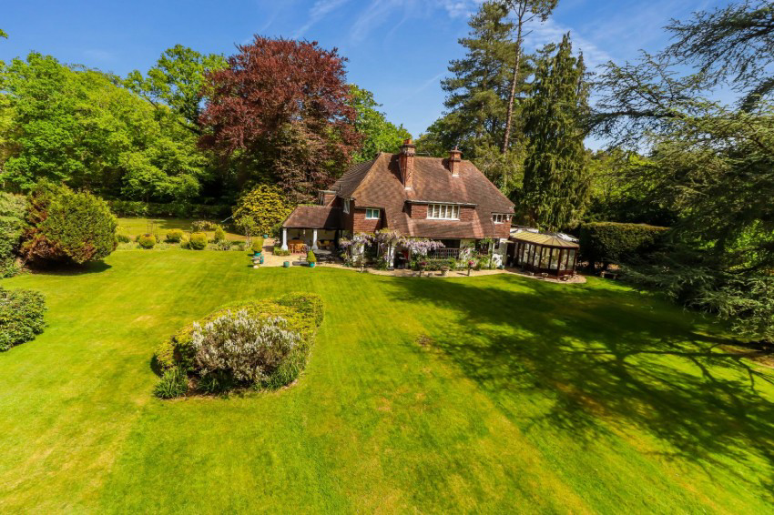 Collinswood Road, Farnham Common, Buckinghamshire, SL2