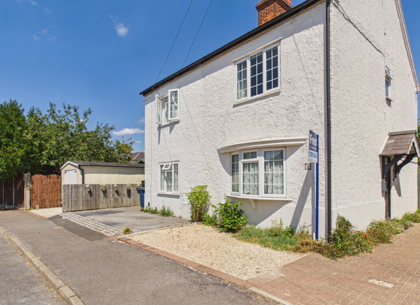 Georges Drive, Flackwell Heath, High Wycombe, HP10