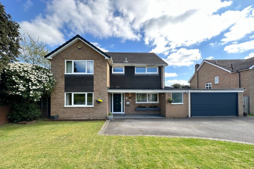 Seeleys Road, Beaconsfield, Buckinghamshire, HP9