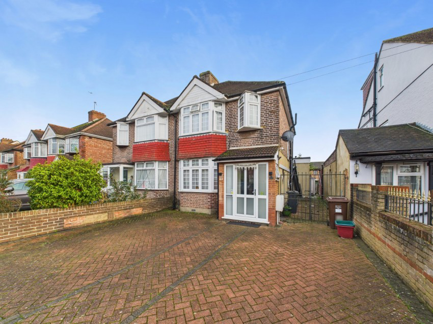 Boundaries Road, Feltham, Middlesex, TW13