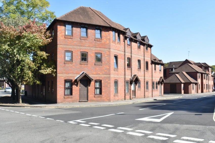 Town Bridge Court, Chesham, Buckinghamshire, HP5