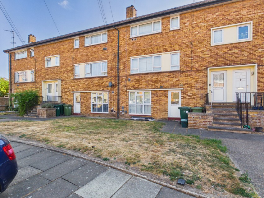 Ensign Close, Stanwell, TW19
