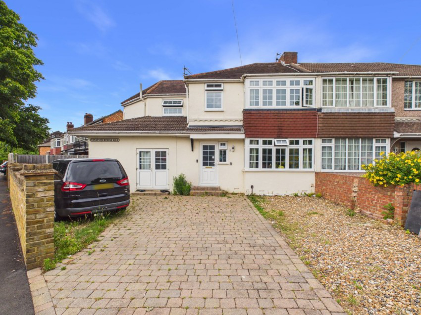 Fenton Avenue, Staines-Upon-Thames, Surrey, TW18