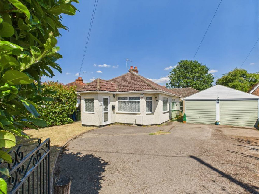 Welley Road, Wraysbury, Berkshire, TW19