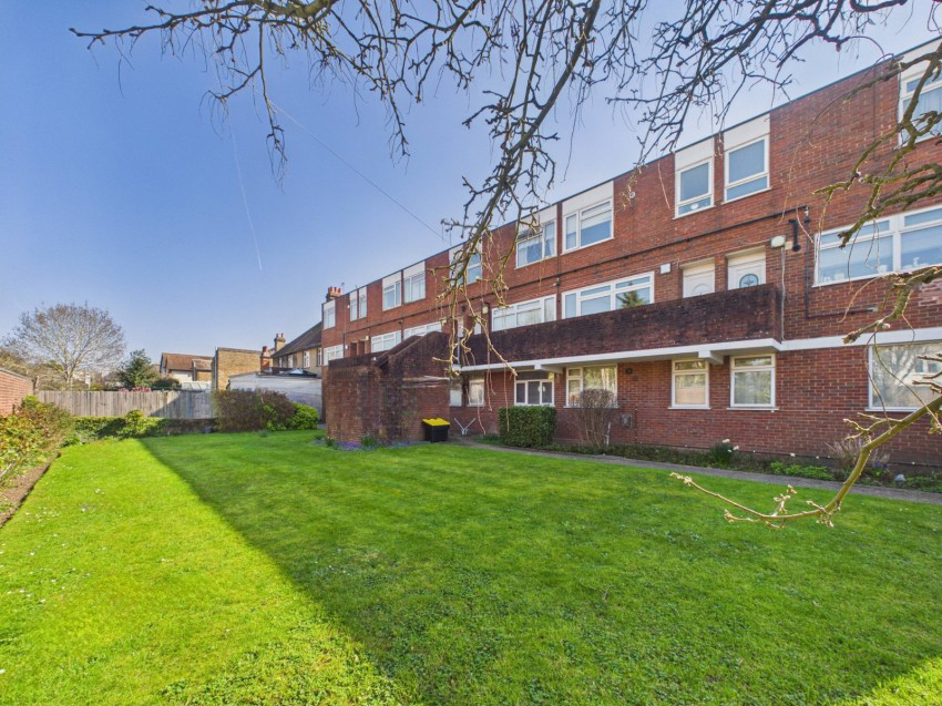 Clarence Road, Windsor, Berkshire, SL4