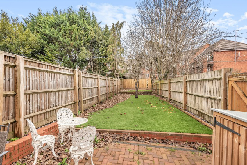 London Road, High Wycombe, Buckinghamshire, HP11, photo 13