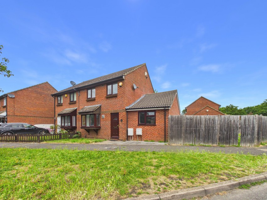 Vicarage Way, Colnbrook, Berkshire, SL3
