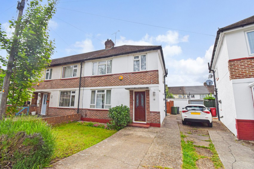 Ennerdale Crescent, Slough, Berkshire, SL1
