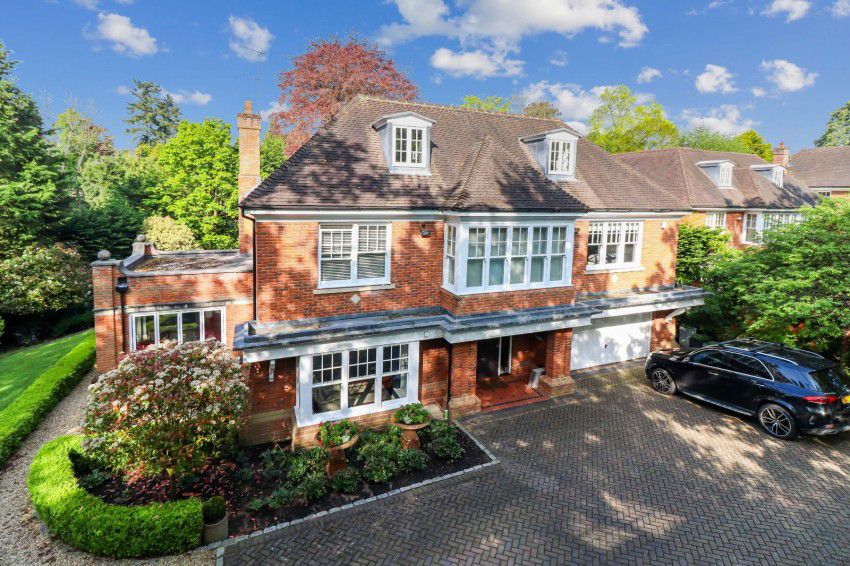 School Lane, Seer Green, Beaconsfield, HP9