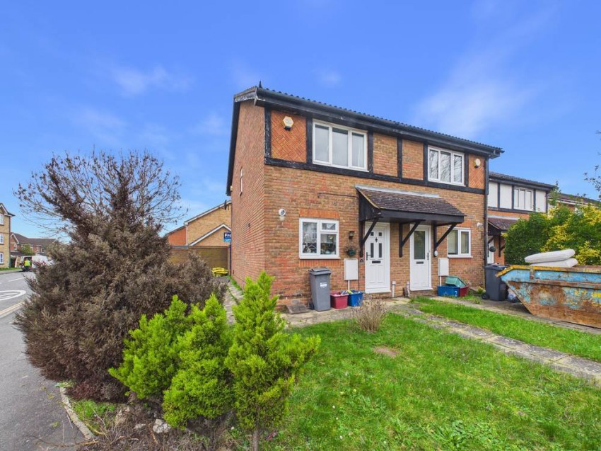 Trevithick Close, Feltham, TW14