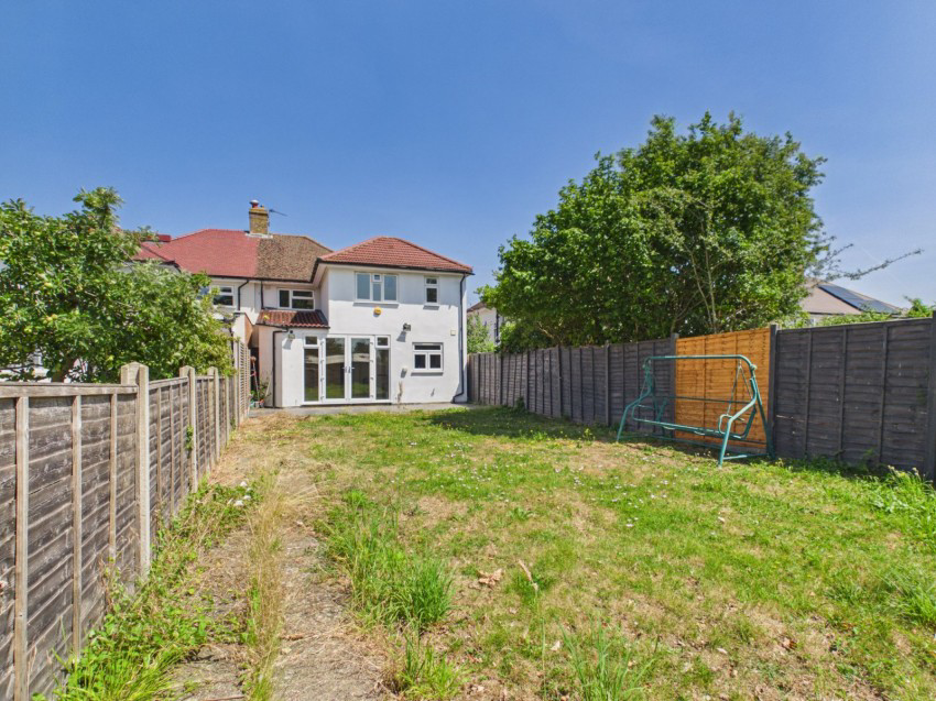 St. Pauls Road, Staines-Upon-Thames, Surrey, TW18