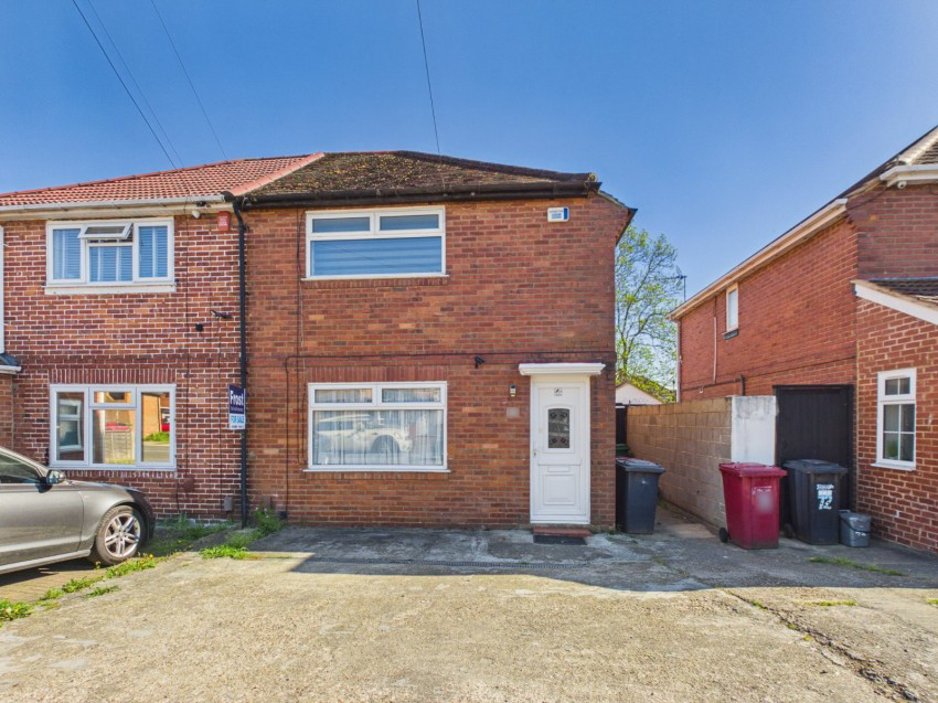 Norfolk Avenue, Slough, Berkshire, SL1