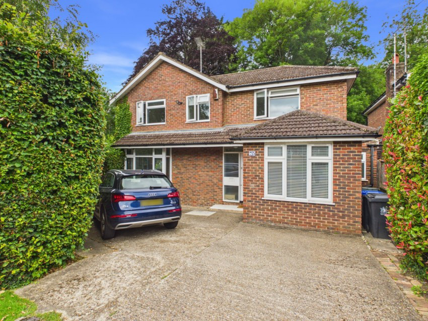 Wattleton Road, Beaconsfield, Buckinghamshire, HP9