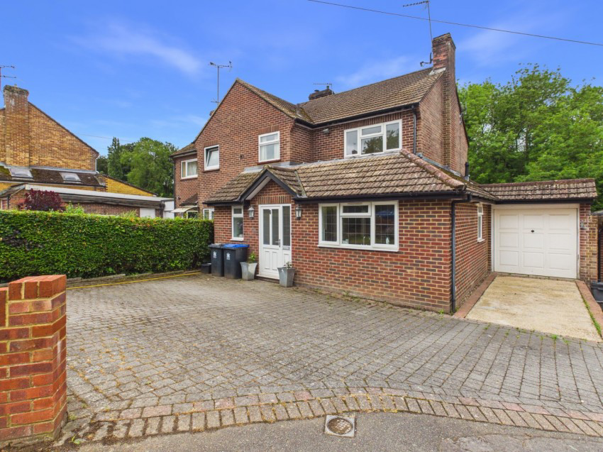 Westway, Beaconsfield, Buckinghamshire, HP9