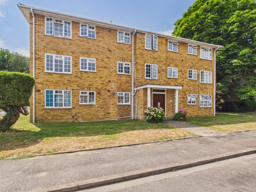 Waters Drive, Staines-Upon-Thames, Middlesex, TW18