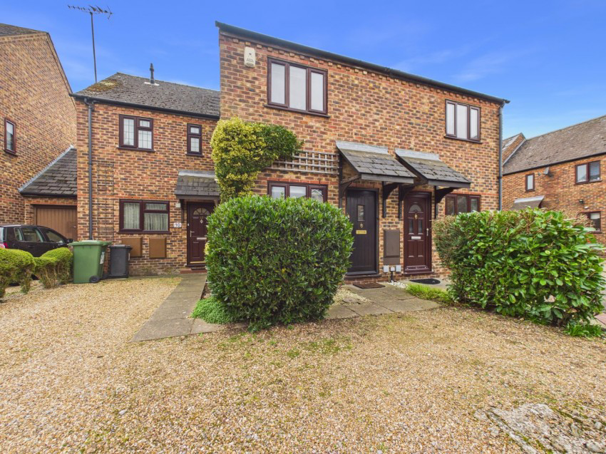 Wren Court, Langley, Berkshire, SL3
