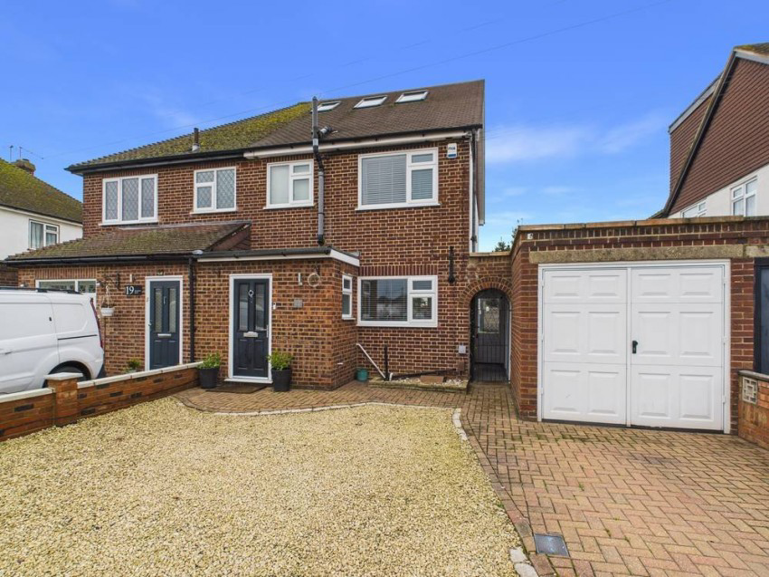 Lansdowne Road, Staines-Upon-Thames, Surrey, TW18