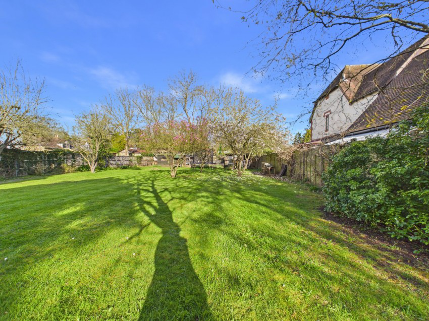 St. Andrews Close, Wraysbury, Berkshire, TW19