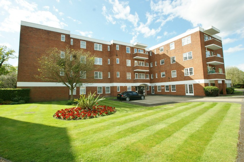 Bulstrode Court, Gerrards Cross, Buckinghamshire, SL9
