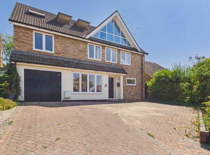 Telston Close, Bourne End, Buckinghamshire, SL8