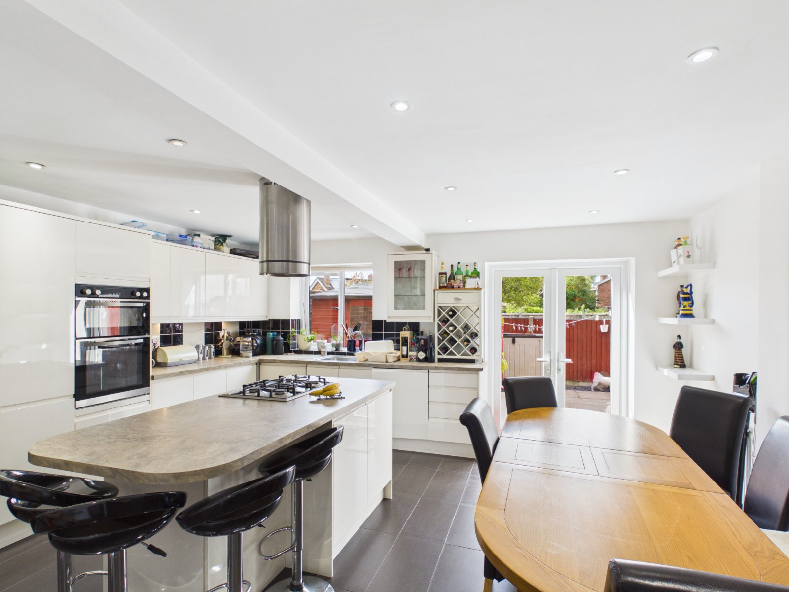 Hithermoor Road, Staines-upon-Thames, Surrey, TW19, photo 6