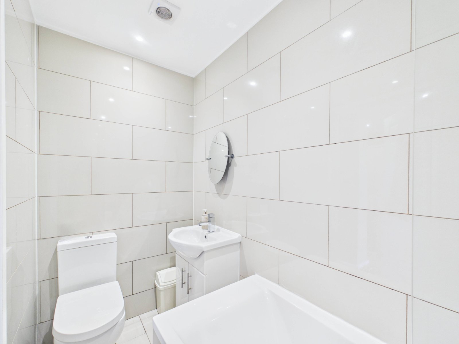 Hithermoor Road, Staines-upon-Thames, Surrey, TW19, photo 13